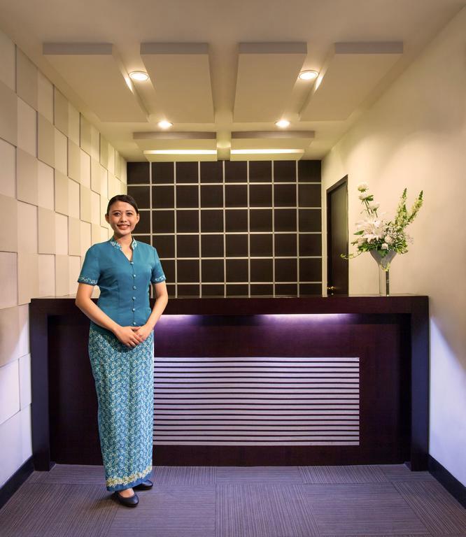 Le Grandeur Mangga Dua Hotel Джакарта Екстериор снимка