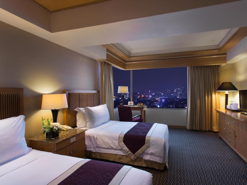Le Grandeur Mangga Dua Hotel Джакарта Екстериор снимка